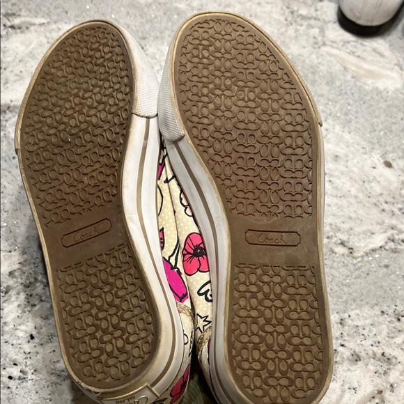 Coach Coach Women's Sneakers with Pink Sneakers Size 7.5 - Picture 7 of 12